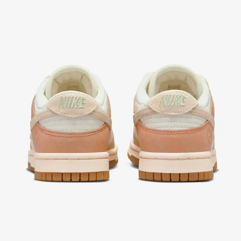 Nike Dunk Low SE Australia