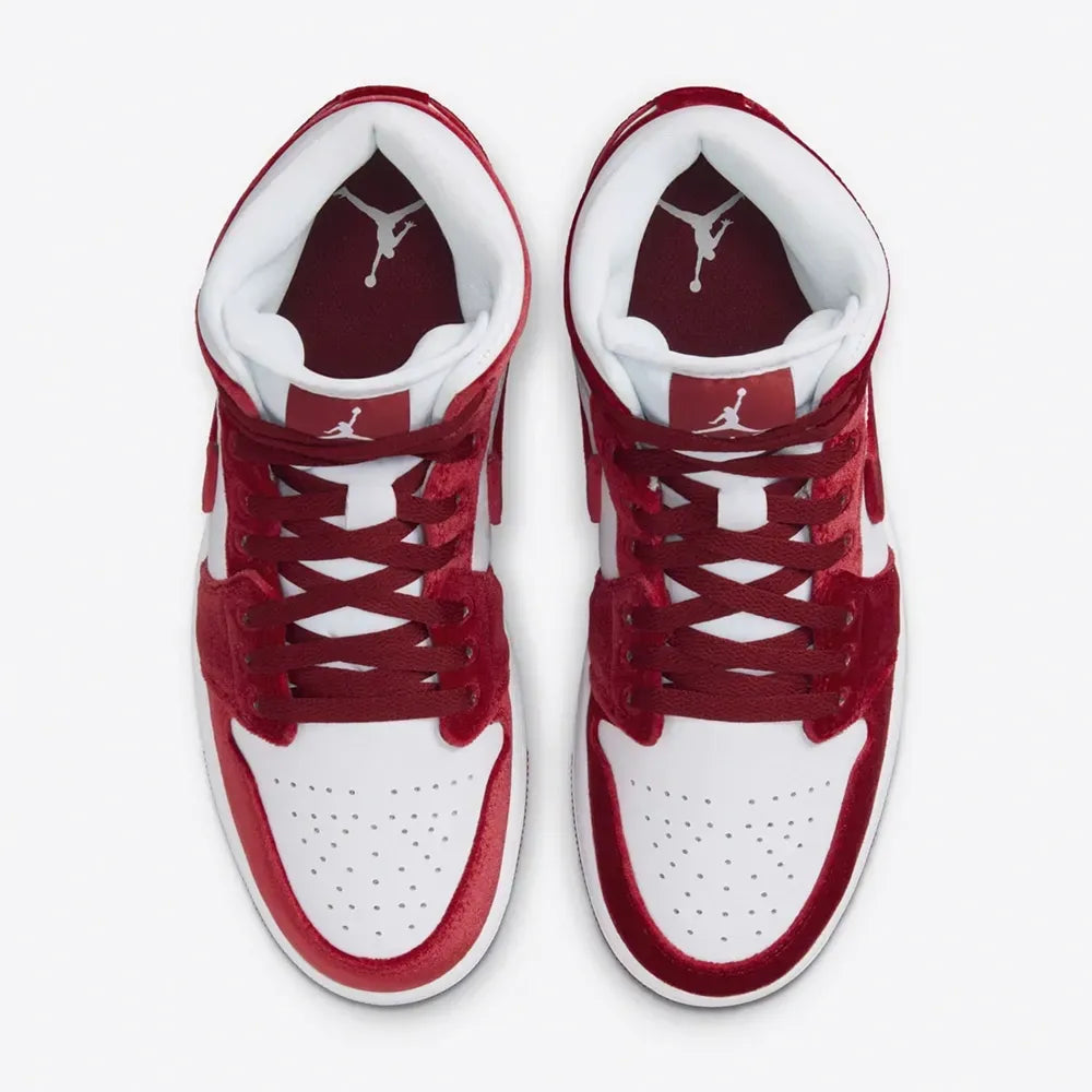 Air Jordan 1 Mid SE Red Velvet