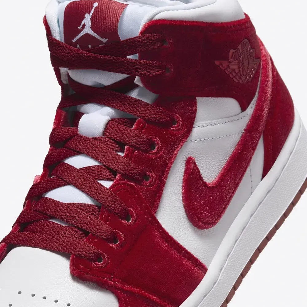 Air Jordan 1 Mid SE Red Velvet