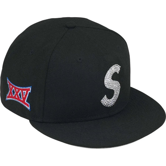 Boné Swarovski x Supreme S Logo New Era Black