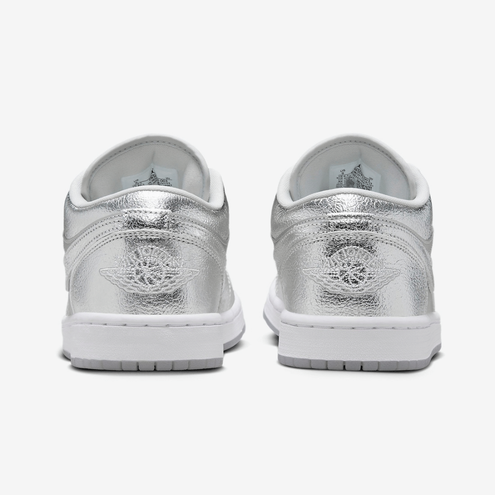 Air Jordan 1 Low SE Metallic Silver