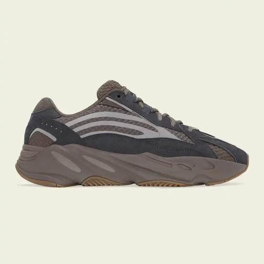 Yeezy Boost 700 V2 Mauve