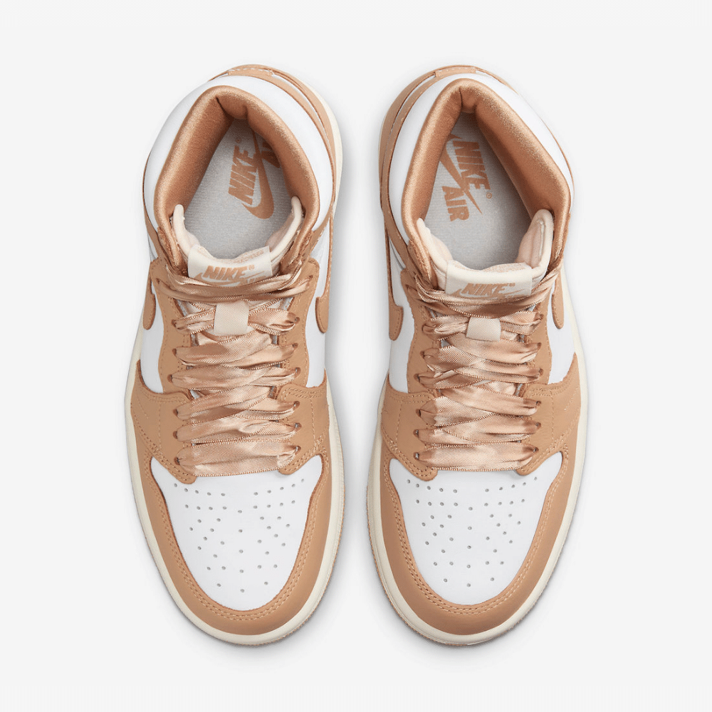 Air Jordan 1 High OG Praline