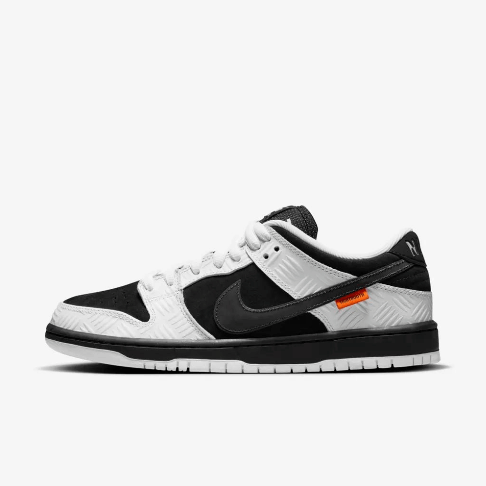 TIGHTBOOTH x Nike SB Dunk Low Pro Black White